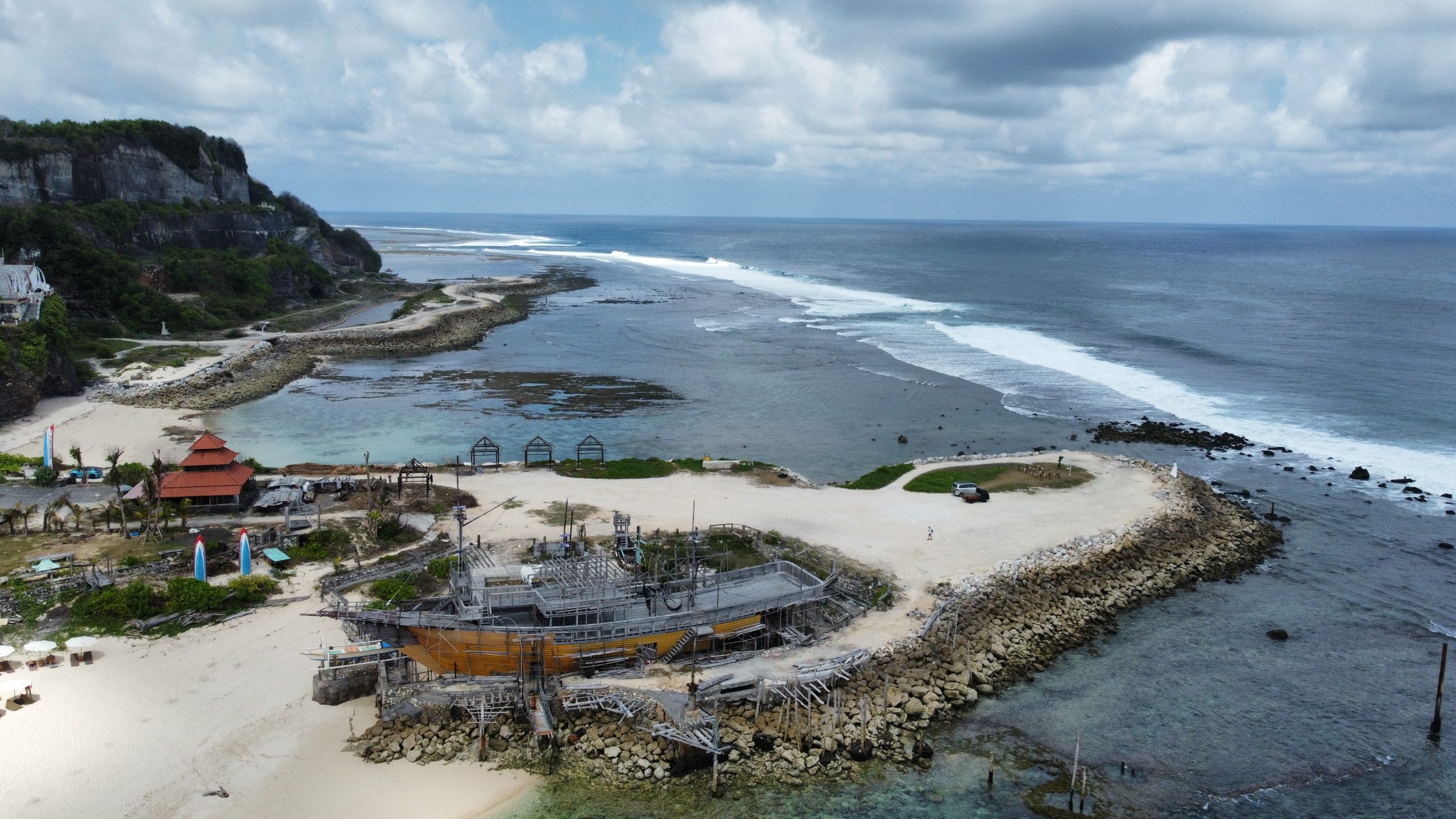 Keindahan Tersembunyi Pantai Pantai Rahasia Di Bali Yang Belum