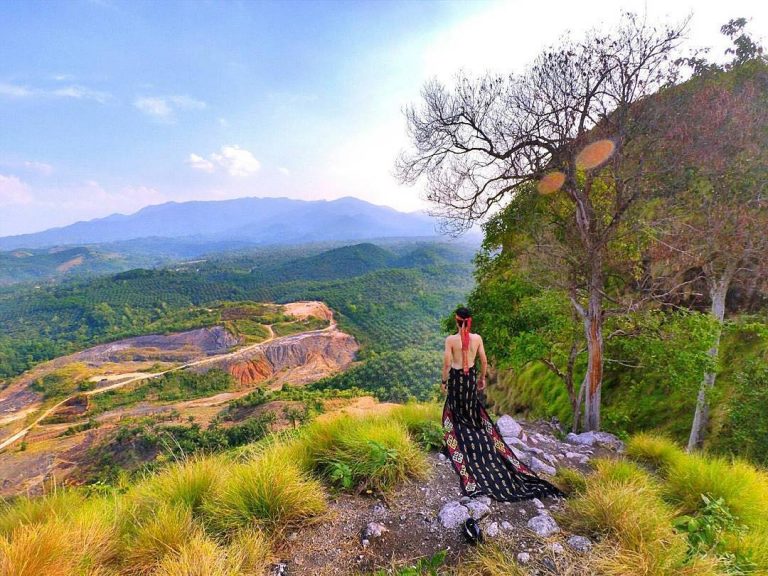 Tengah Viral di Lampung, Inilah Potret Bukit Batu Bara yang Super Instagramable