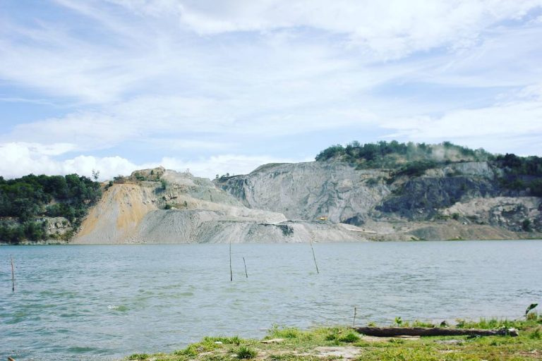 Menyambangi Danau Kandi Di Sawahlunto, Danau Unik Bekas Galian Tambang Batubara