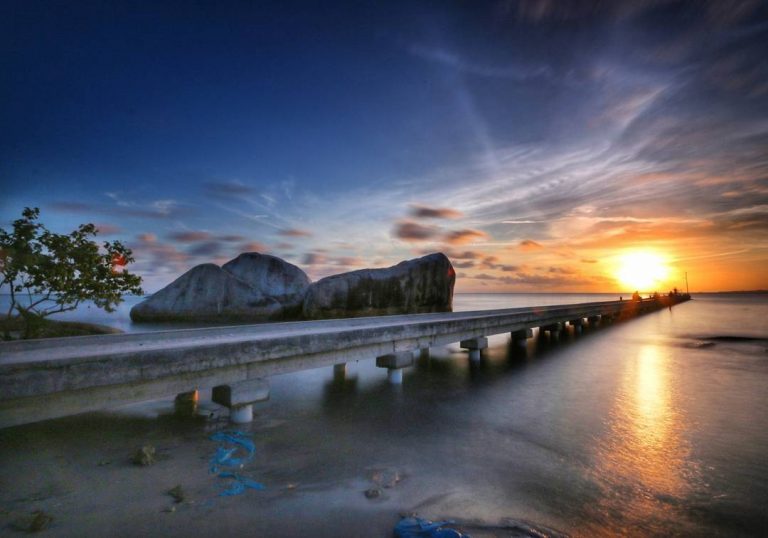 Pantai Batu Perahu, Pantai yang Tengah Viral di Negeri Junjung Besaoh