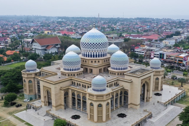 Mengenal Keindahan dan Kemegahan Masjid Islamic Center 
