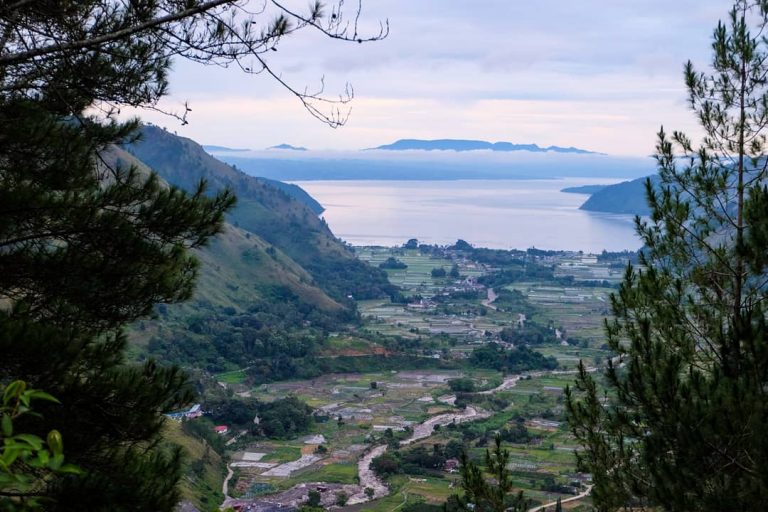 Desa Bakkara Bukti Bahwa Sumatera Utara Tidak Hanya Danau Toba