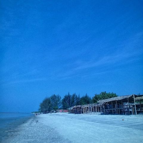 Berkenalan Dengan Pantai Jono. Pantai Terhits Di Sumatera Utara
