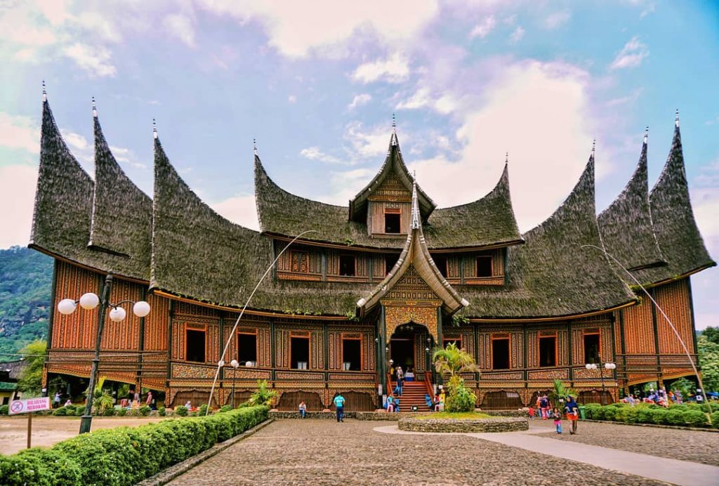 Istana Pagaruyung, Keindahan Peninggalan Kerajaan
