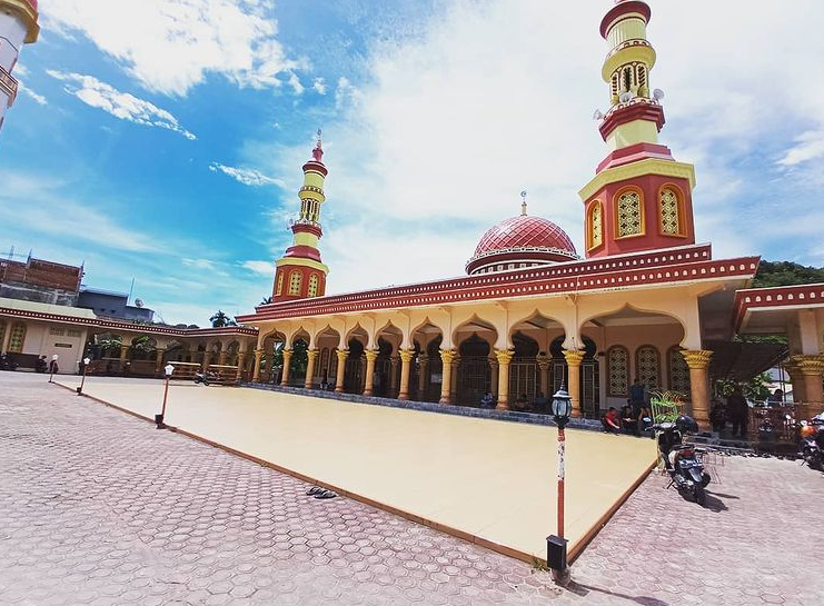 Ikon Destinasi Islami Aceh Selatan Masjid Istiqamah Tapaktuan