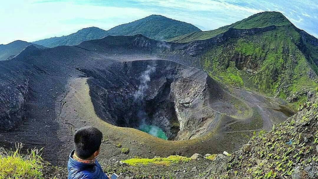 Deretan Fakta Menarik Tentang Bukit Kaba. Bukit Paling Tersohor di Bumi