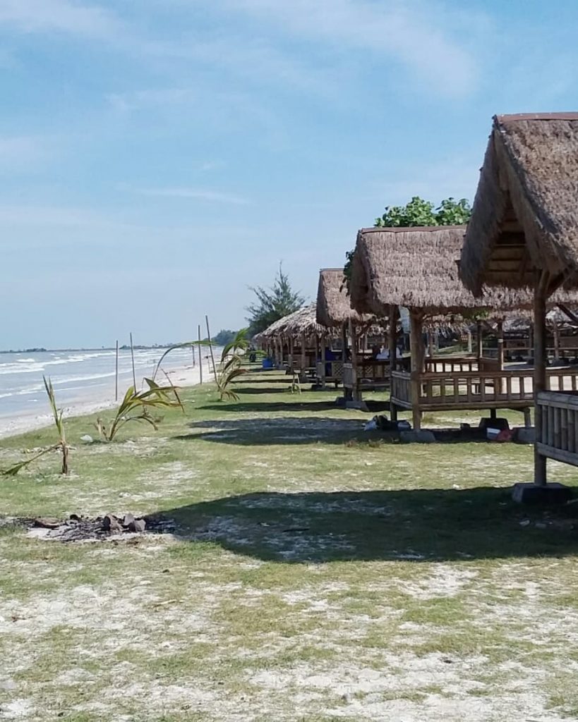  Pantai  Kerang Mas Destinasi Wisata  Favorit di Lampung  