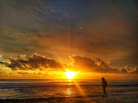 Pantai Melasti di Krui – Lampung Hadirkan Nuansa Kental Ala Bali