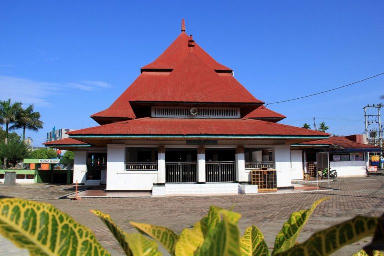 Mengenang Masjid Jami Bengkulu Sebuah Bangunan Yang Dirancang Dan Dibangun Secara Langsung Oleh Presiden Soekarno