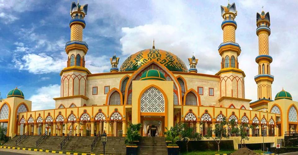 Masjid Baiturrahman Dompu Istana  Kerajaan  Dompu yang 