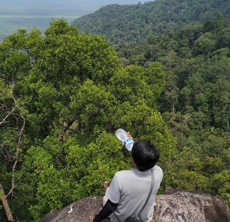 Batu Wangkang, Panorama di Kalimantan Barat yang Sulit Dilupakan