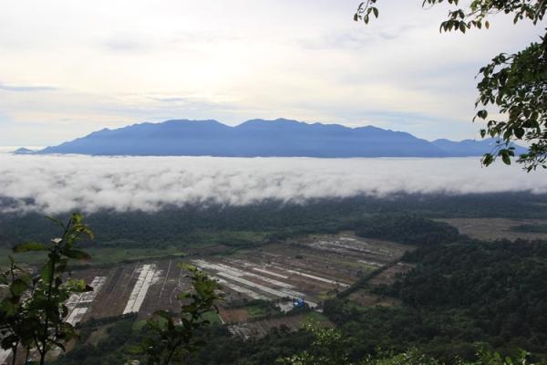 Menikmati Wisata Alam di Lubuk Baji, Kalimantan Barat