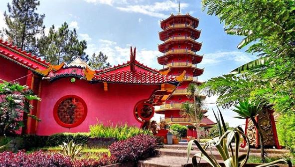 Pagoda Ekayana, Tempat Terindah Bagaikan di Surga