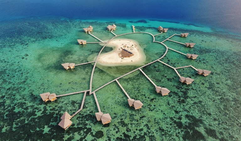 Pulau Cinta Gorontalo, Tak Pernah Lelah Menebar Kisah yang Romantis