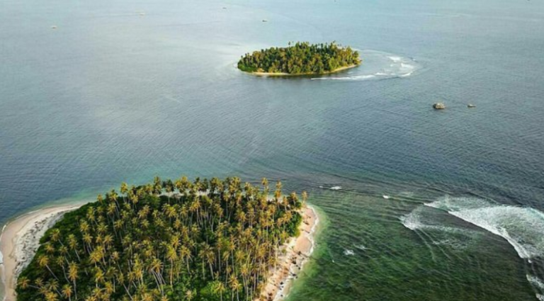 Destinasi Alam Pulau Dua Bakongan Yang Tak Berpenghuni