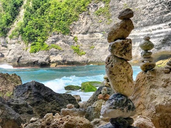 Pantai Batu Susun Lakea, Pantai Unik di Kabupaten Buol dengan Bebatuan
