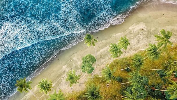 Manjakan Mata Dengan Melihat Sunset di Pantai Sausapor Tambrauw