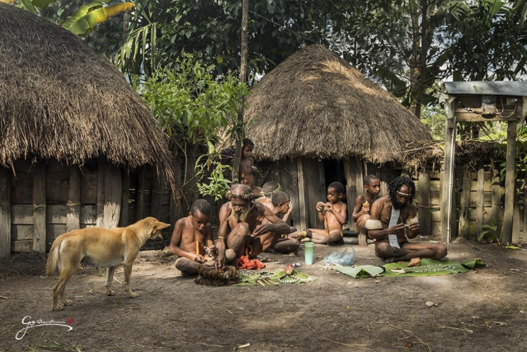 Sehari Menjadi Orang Papua di Kampung Wisata Suroba