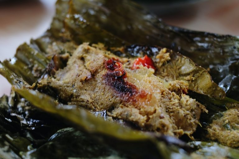Pepes Jambal H. Emin – Hidangan Lezat Dari Kota Padi