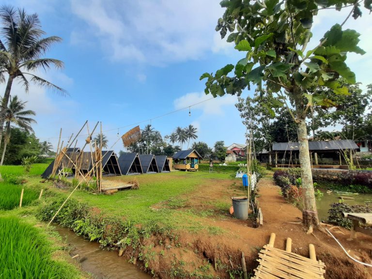 Desa Wisata Cisande Wisata Dalam Kehangatan Masyarakat Sunda