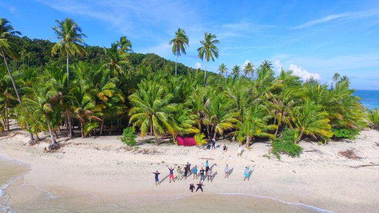 Pulau Keuh Surga Tersembunyi Wisatawan di Aceh Jaya
