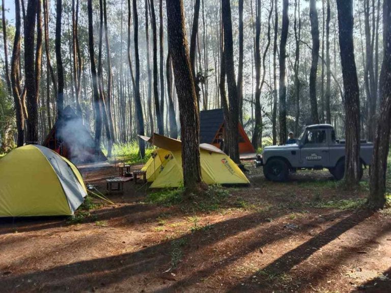 Glampingan Sambil Belajar Di Camping Ground Kolong Langit Garut