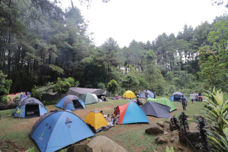 Menikmati Sensasi Berkemah Di Kota Hujan Bogor – Gunung Pancar Camp Ground