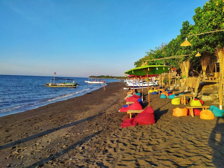 Pantai Penimbangan, Pantai Favorit Turis Di Bali