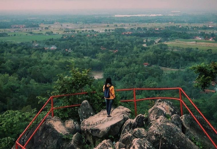 Wisata Alam Majalengka 2025: 5 Destinasi Hijau yang Memukau Mata