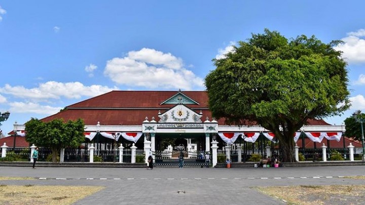 Jangan Ngaku Ke Yogyakarta Kalau Belum Mengunjungi Keraton Yogyakarta