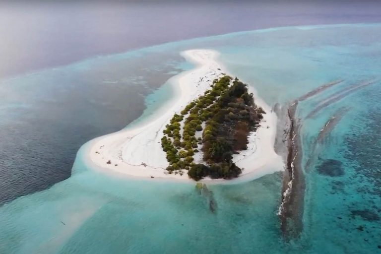 Pulau Ndaa – Pulau Mungil Dengan Keindahan Bawah Laut Yang Menakjubkan