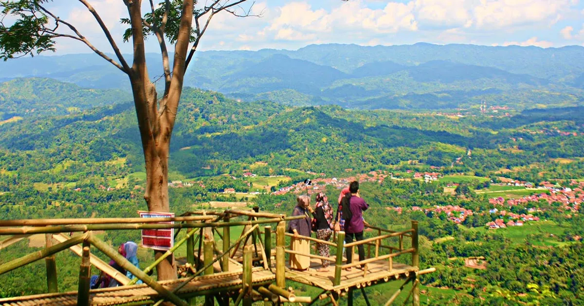 Wisata Bukit Panembongan – Jawa Barat