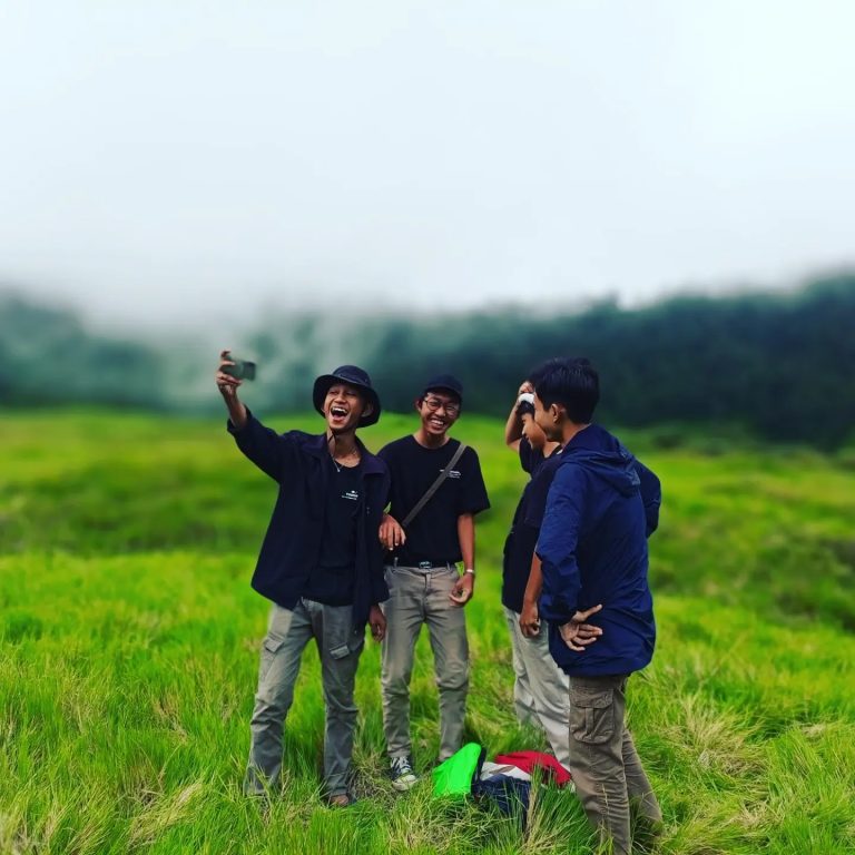 Savana Dieng, Salah Satu Tempat Terbaik Untuk Self Healing Di Dieng