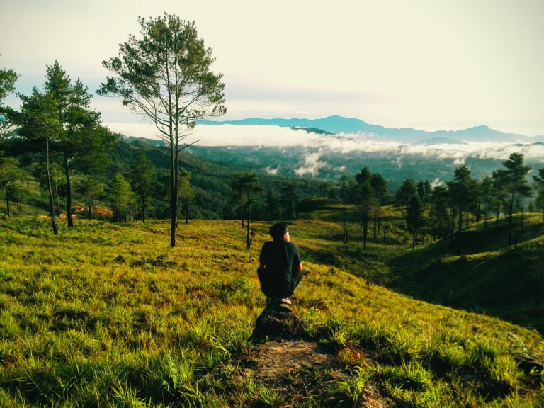 Bukit Mapongka, Spot Untuk Menikmati Sunset Dari Ketinggian Di Tana Toraja