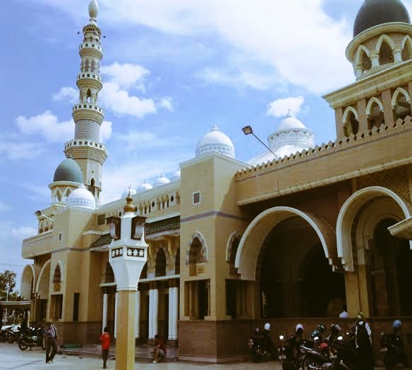 Mengupas Keindahan Arsitektur Yang Ada Di Masjid Agung Purbalingga ...