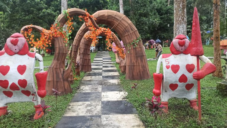 Tawangmangu Wonder Park, Tempat Liburan Keluarga Dengan Aktivitas Outdoor Yang Seru