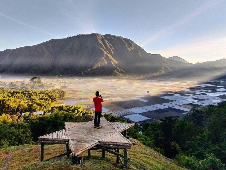 Menikmati Keindahan Alam Lombok yang Spektakuler: Destinasi Wisata yang Harus Dikunjungi