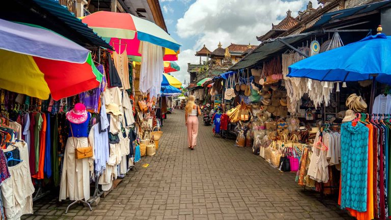 Wisata Belanja di Indonesia: Memburu Souvenir dan Barang Unik di Bali