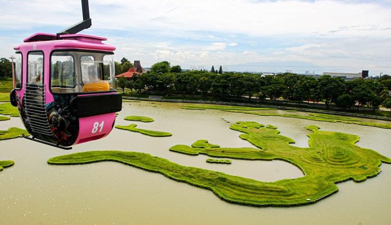 Menikmati Keindahan Tinggi dengan Kereta Gantung: Lima Destinasi Terbaik di Indonesia