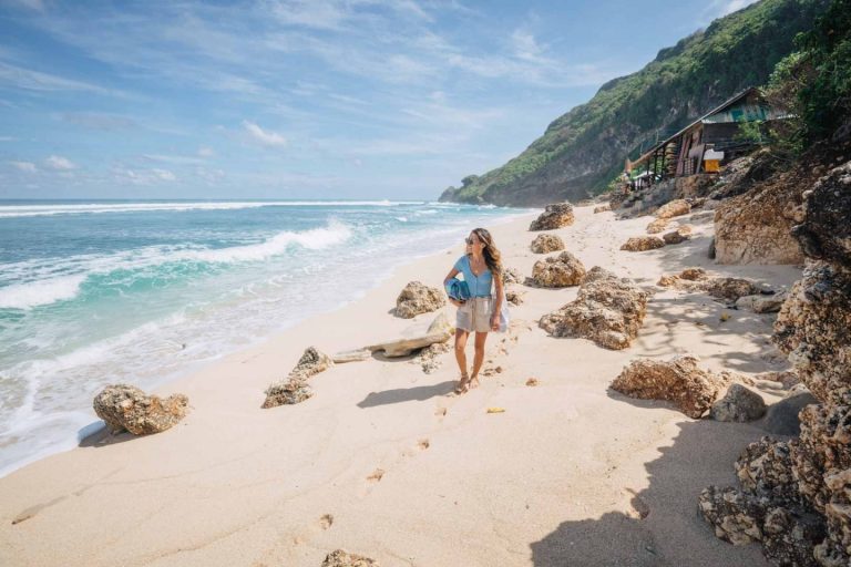 Keindahan Tersembunyi: Pantai-pantai Rahasia di Bali yang Belum Terjamah