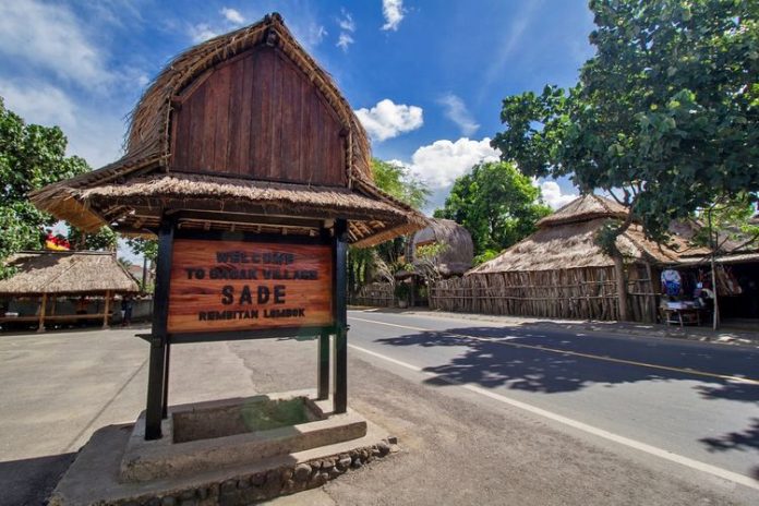 Desa Wisata Sade Di Lombok: Menyelami Tradisi Dan Budaya Lokal ...